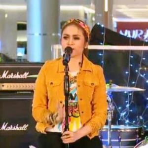 Dibanjiri Ratusan Penonton, LIVECHATkustik Bersama Geisha Berlangsung Meriah