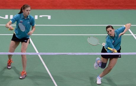 Para Pebulutangkis Putri Kian Modis di Lapangan