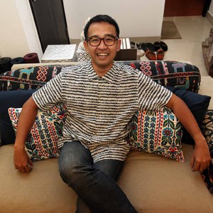 Lima Keunikan Gaya Ekletik di Kediaman Iwet Ramadhan