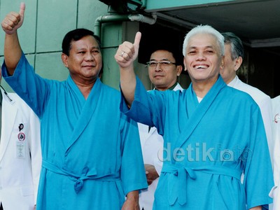 Prabowo-Hatta Jalani Tes Kesehatan di RSPAD