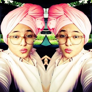Gaya Hijab Masa Kini ala Marshanda, Yay or Nay?