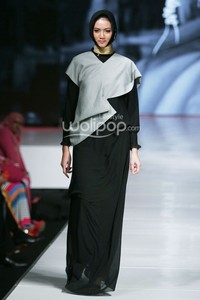 Kursien Karzai Story of Kayan Moslem Wear My Faith and I by APPMI. Jakarta Fashion & Food Festival 2014 at Grand Ballroom Harris Hotel. Kelapa Gading. Jakarta. [Foto: Mohammad Abduh/Wolipop]