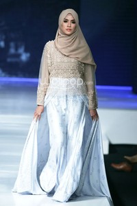 Ria Miranda Gadih Moslem Wear My Faith and I by APPMI. Jakarta Fashion & Food Festival 2014 at Grand Ballroom Harris Hotel. Kelapa Gading. Jakarta. [Foto: Mohammad Abduh/Wolipop]