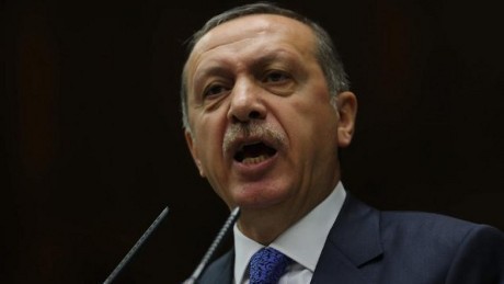 Ajudan PM Turki yang Tendang Demonstran Dipecat