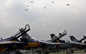 Panglima TNI Cek Kesiapan Alutsista Jelang Latgab 2014
