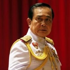 Raja Thailand Resmi Tetapkan Jenderal Prayuth Jadi Pemimpin Junta Militer