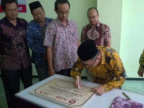 Honda Resmikan Laboratorium Otomotif di SMK Kediri