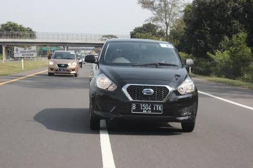 Jajal Kehandalan Mobil Murah Datsun di Kota Para Wali