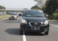 Jajal Kehandalan Mobil Murah Datsun di Kota Para Wali