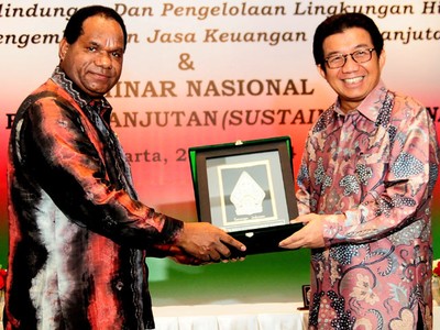 KLH dan OJK Jalin Kerjasama