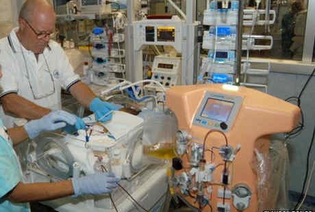 Kurangi Komplikasi, Dokter Italia Bikin Mesin Dialisis untuk Bayi