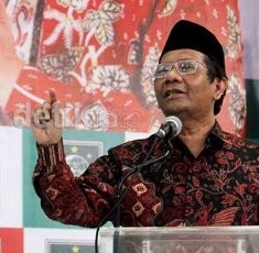 Mahfud: Prabowo-Hatta Lebih Sedikit Kekurangannya Daripada Calon Lain