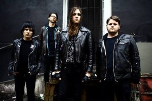 Laura Jane Grace dari Against Me! Mengkritik Video Musik Arcade Fire