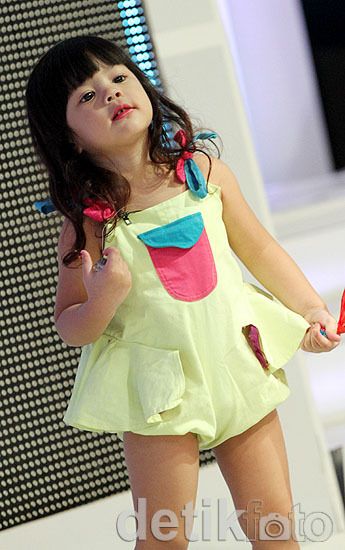 Shafeea Ahmad, 3 Tahun, Perempuan