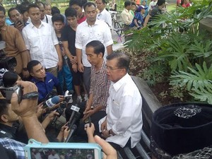 Giliran Kubu Jokowi Bombardir Prabowo