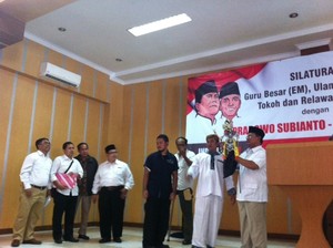 Prabowo Terima Dukungan dari 63 Elemen Masyarakat Jabar