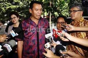 TB Hasanuddin: Prajurit TNI yang Dipecat Tak Boleh Jadi Panglima Tertinggi
