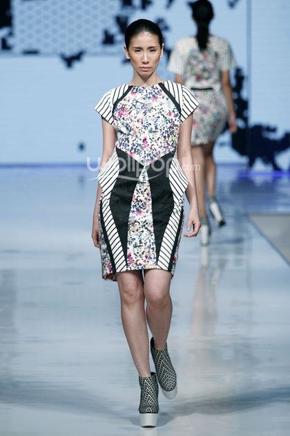 Sofie Urban Morphology. Jakarta Fashion & Food Festival 2014 at Grand Ballroom Harris Hotel. Kelapa Gading. Jakarta. [Foto: Mohammad Abduh/Wolipop]