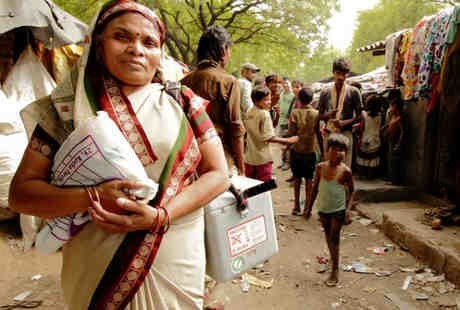 Sita Devi, Blusukan Jalan Kaki demi Anak India Bebas Polio