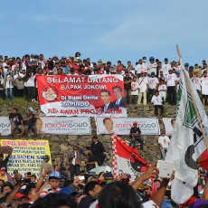 Kedatangan Jokowi di Porong Disambut Tangis Korban Lumpur Lapindo