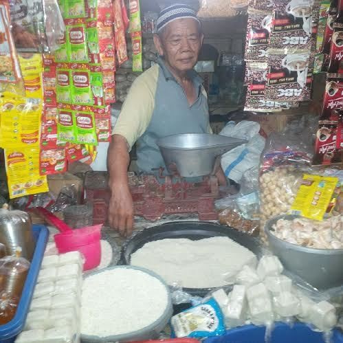 Suara Hati Pedagang Pasar: Tembak Mati Koruptor!