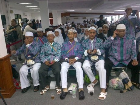 Biaya Haji Tahun 2014 Turun 8,2 Persen