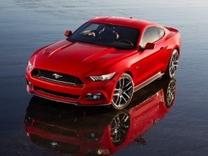 500 Ford Mustang Lenyap Dalam 30 Detik