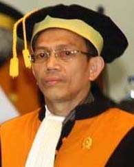 Hakim Agung Prof Dr Surya Jaya: Dokter Ayu Dkk Bersalah!