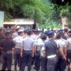 Massa Tak Dikenal Rusak Gereja di Sleman