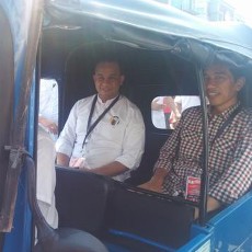 Begini Nih Kalau Jokowi Naik Bajaj BBG
