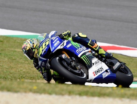 Start dari Posisi 10, Rossi Akui Buat Kesalahan