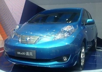 Venucia Nama Lain Nissan Leaf di Tiongkok