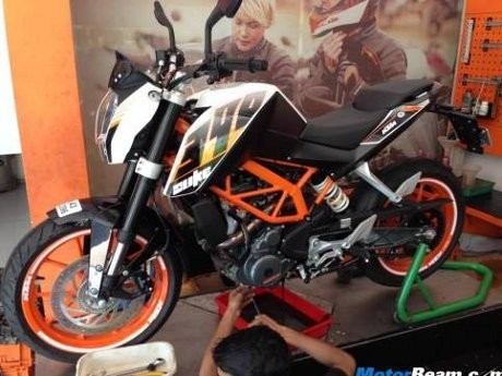 Sprocket Bermasalah, KTM Duke 390 Ditarik