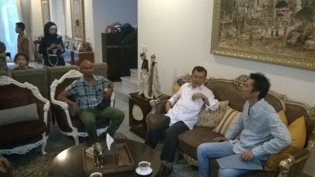 JK Jamu Slank di Kediamannya di Brawijaya