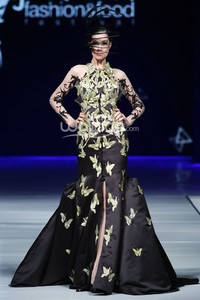 Albert Yanuar Supreme Style. Jakarta Fashion & Food Festival 2014 at Grand Ballroom Harris Hotel. Kelapa Gading. Jakarta. [Foto: Mohammad Abduh/Wolipop]