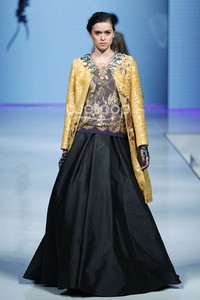 Andreas Odang Supreme Style. Jakarta Fashion & Food Festival 2014 at Grand Ballroom Harris Hotel. Kelapa Gading. Jakarta. [Foto: Mohammad Abduh/Wolipop]