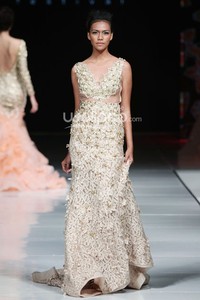 Soko Wiyanto Supreme Style. Jakarta Fashion & Food Festival 2014 at Grand Ballroom Harris Hotel. Kelapa Gading. Jakarta. [Foto: Mohammad Abduh/Wolipop]