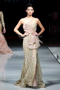 Soko Wiyanto Supreme Style. Jakarta Fashion & Food Festival 2014 at Grand Ballroom Harris Hotel. Kelapa Gading. Jakarta. [Foto: Mohammad Abduh/Wolipop]