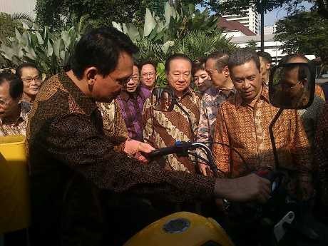 Ahok: Saya Ngebet Monorel Tapi Nggak Harus PT JM Kan?