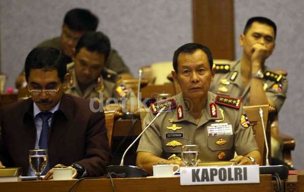 Kapolri: Tidak Boleh Rumah Jadi Tempat Ibadah, Itu Aturan! Kapolri: Tidak Boleh Rumah Jadi Tempat Ibadah, Itu Aturan!
