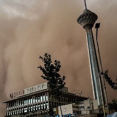 Teheran Diterjang Badai Pasir, 4 Orang Tewas dan Puluhan Luka-luka