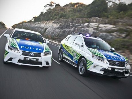 Lexus Hybrid Jadi Mobil Dinas Polisi Australia
