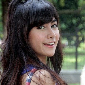 Anisa Rahma, Doyan Nyanyi Sejak Kecil