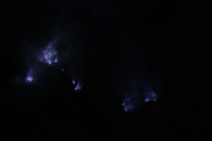 Ajaib! Api Biru di Kawah Ijen, Banyuwangi