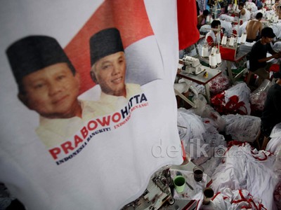 Mengintip Pembuatan Atribut Prabowo-Hatta