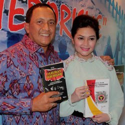 Mayjen Agus di Antara Bella Saphira dan Terorisme