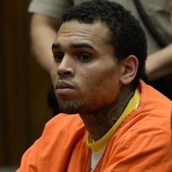 Ditahan karena Langgar Masa Percobaan, Chris Brown Akhirnya Bebas
