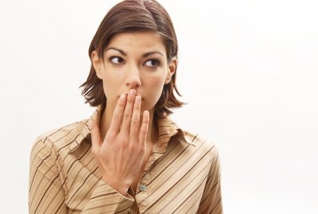 Membongkar Mitos Cegukan: Dikagetin Hingga Menambah Tinggi Badan