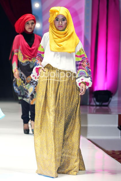 Dian Pelangi Trunk Show 2014 Sisterhood & Hijabella Day at Senayan City. Jakarta. [Foto: Mohammad Abduh/Wolipop]