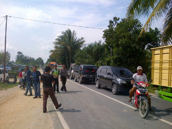 Didemo karena Cekcok dengan Warga, Berikut Penjelasan Bupati Kampar
